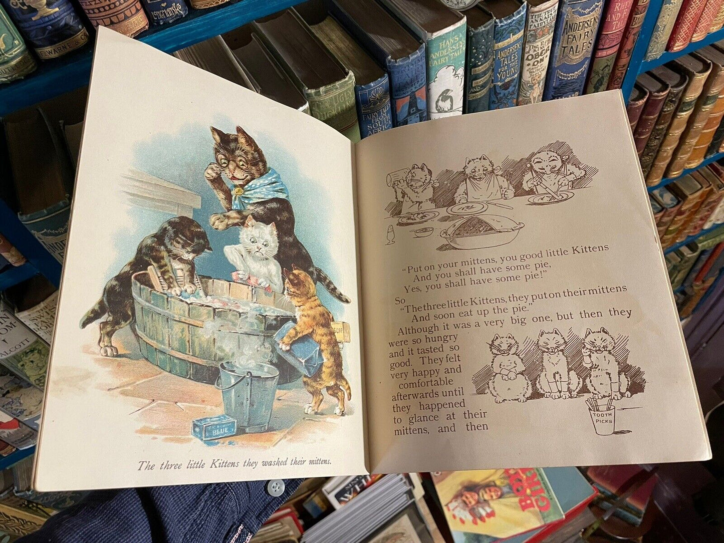 1898 Three Little Kittens : Raphael Tuck and Sons : Chromolithographs of Cats