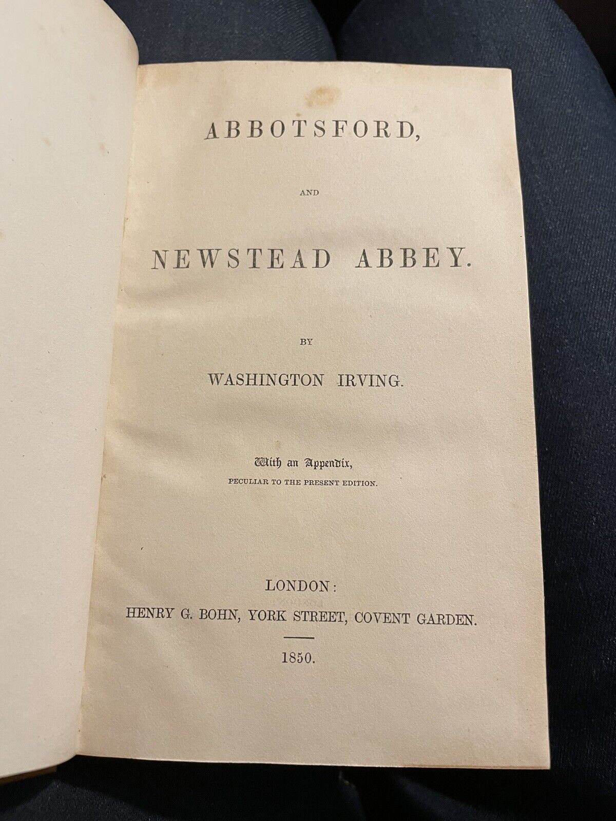 1850 Washington Irving : Abbotsford And Newstead Abbey : Half Leather Binding