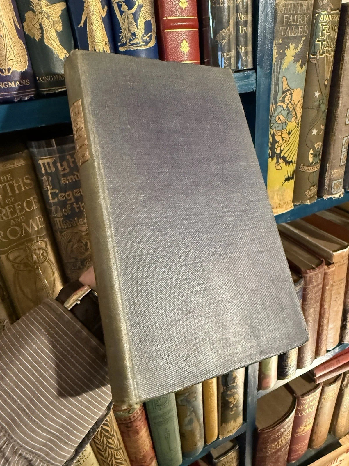 1845 : A Practical Exposition of the Epistles to the Seven Churches of Asia
