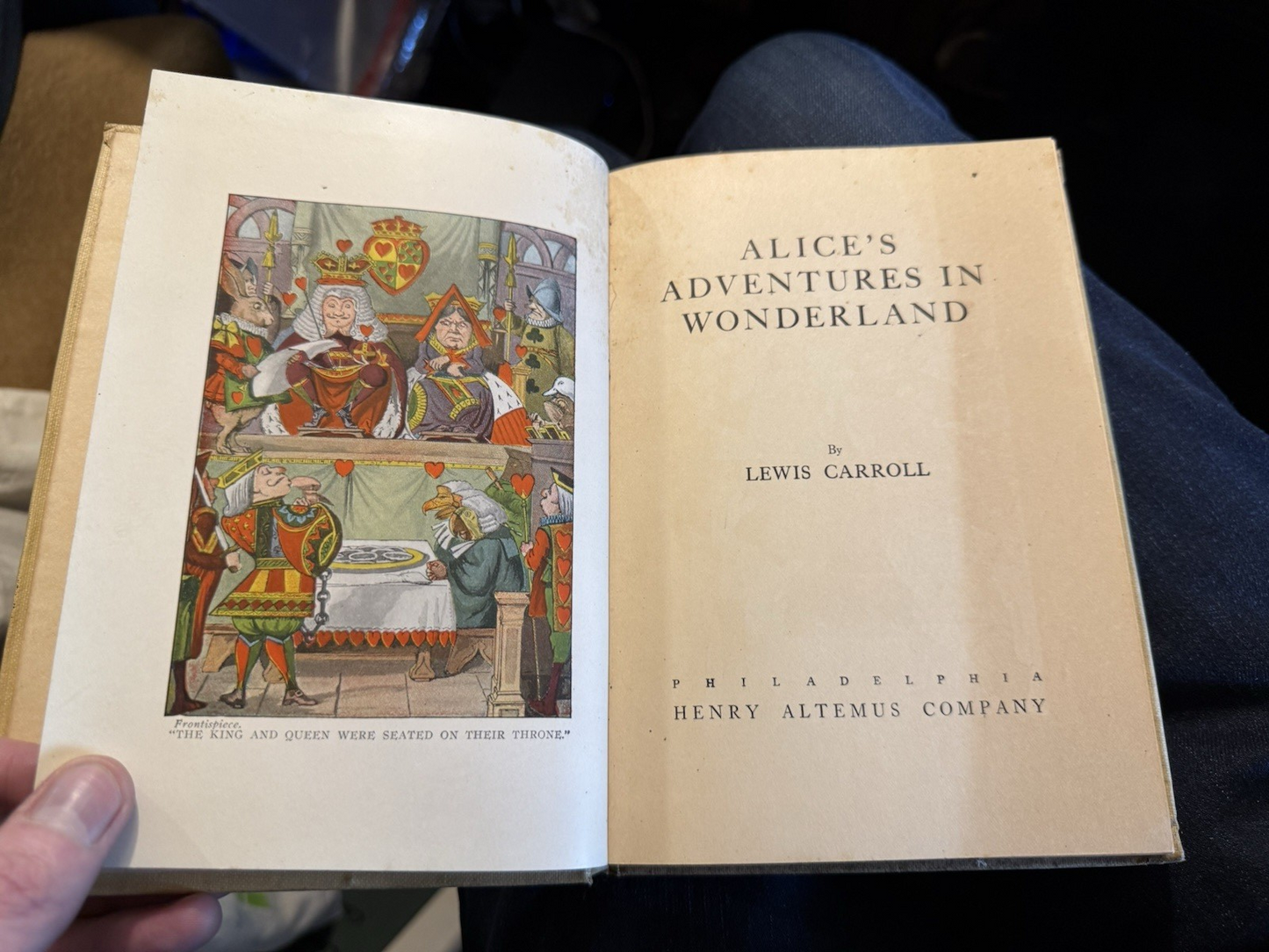 Alice in Wonderland + Through the Looking Glass : Altemus : Carroll : Tenniel