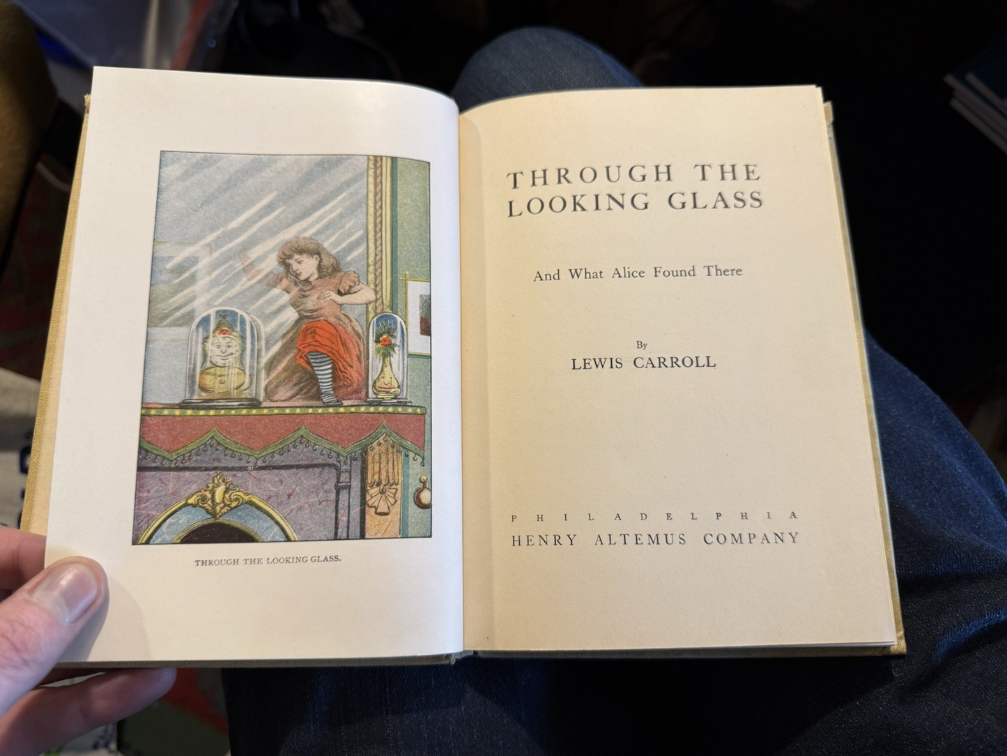 Alice in Wonderland + Through the Looking Glass : Altemus : Carroll : Tenniel