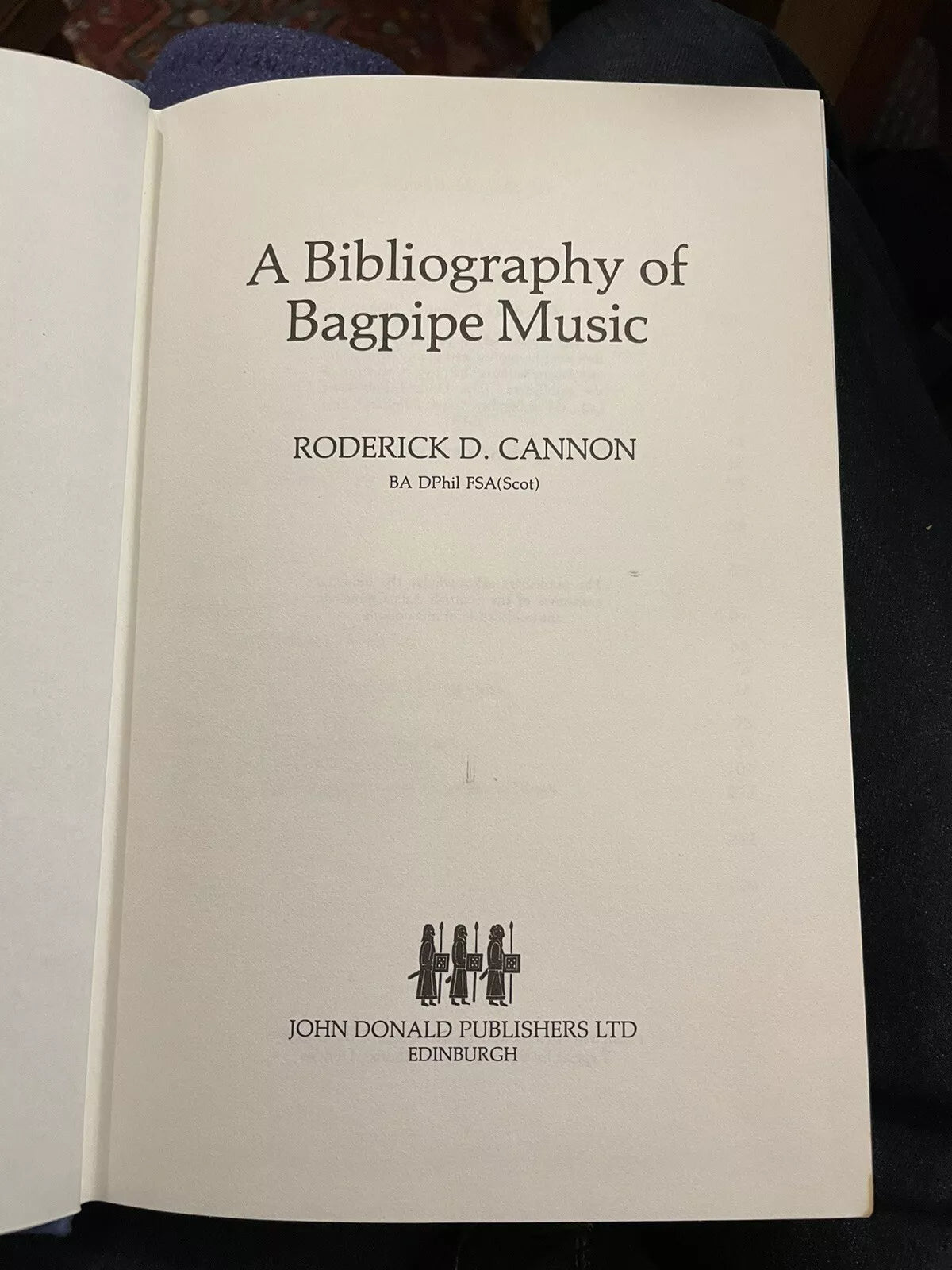 A Bibliography of Bagpipe Music : Roderick D Cannon : Piobaireachd : Scotland