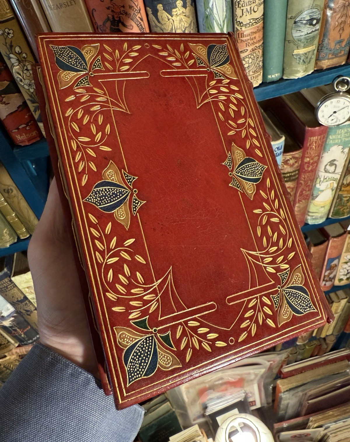 Cranford : Mrs Gaskell : Hugh Thomson : Fine Binding by Syd A. Howe, Guildford