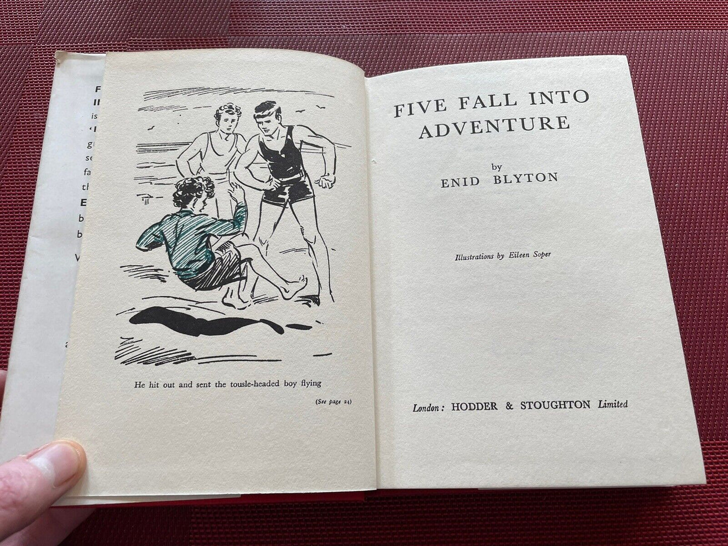 Enid Blyton : Five Fall Into Adventure : 1st Edition 1950 : VG in Dust Jacket