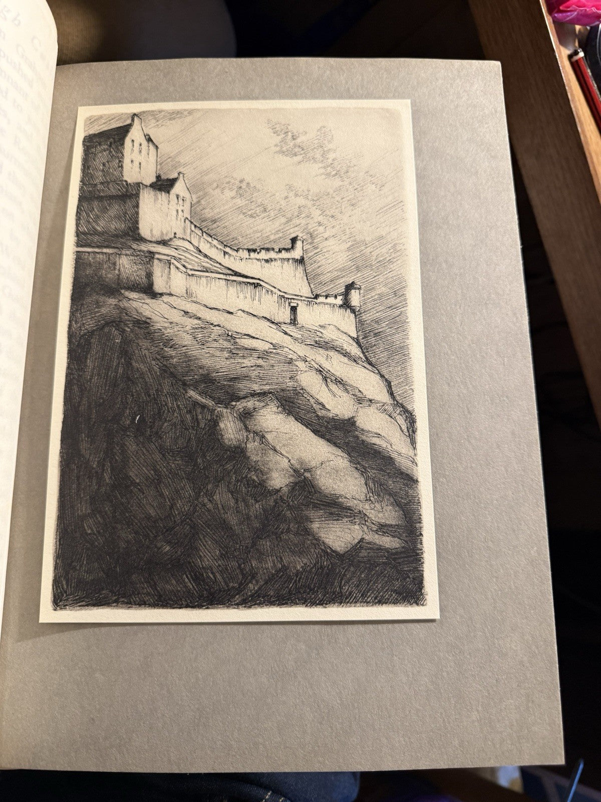 The Story of Edinburgh Castle : Louis Weirter : Scottish History : War 1913