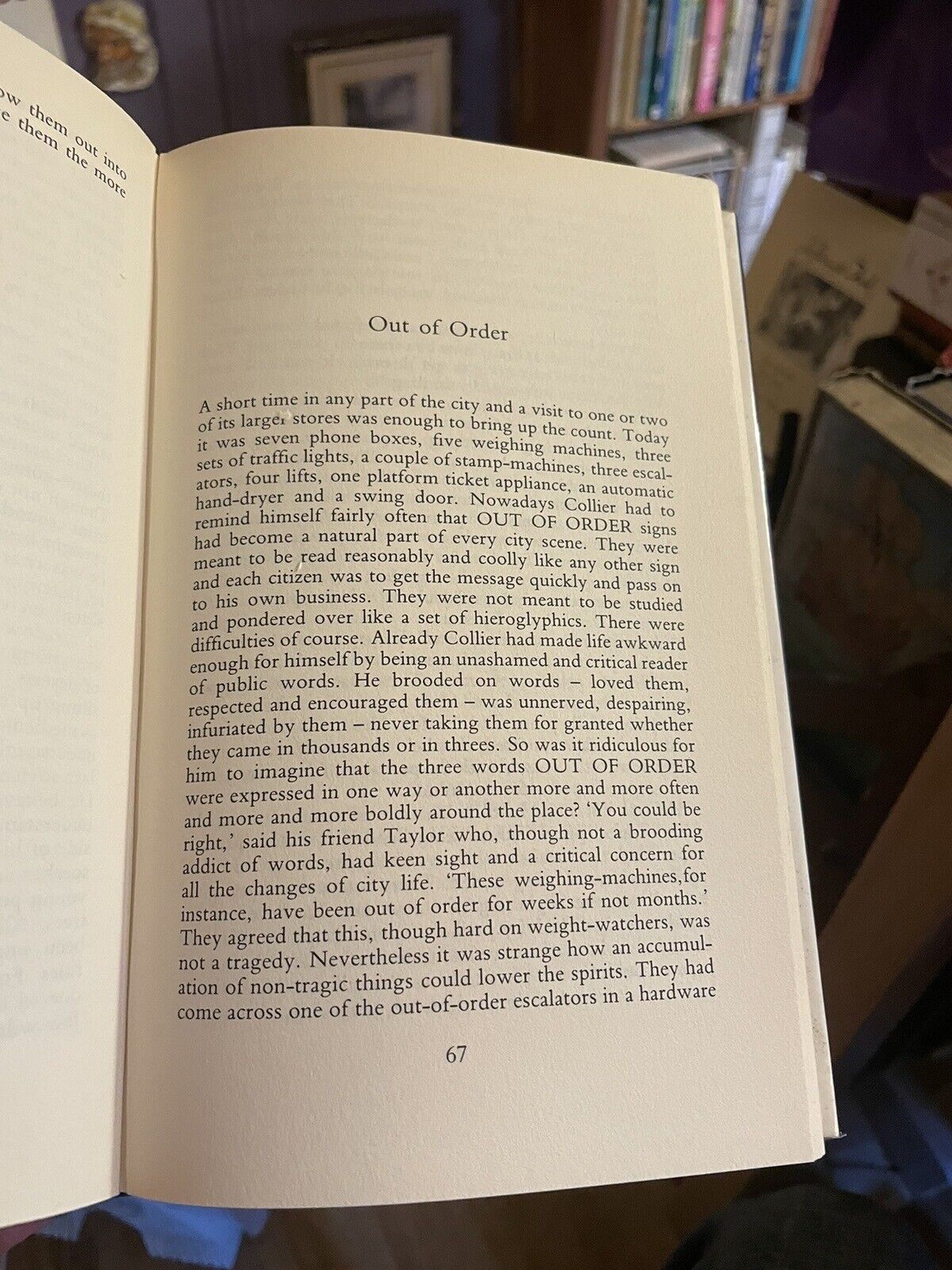 Elspeth Davie : A Traveller's Room : Short Stories 1st 1985