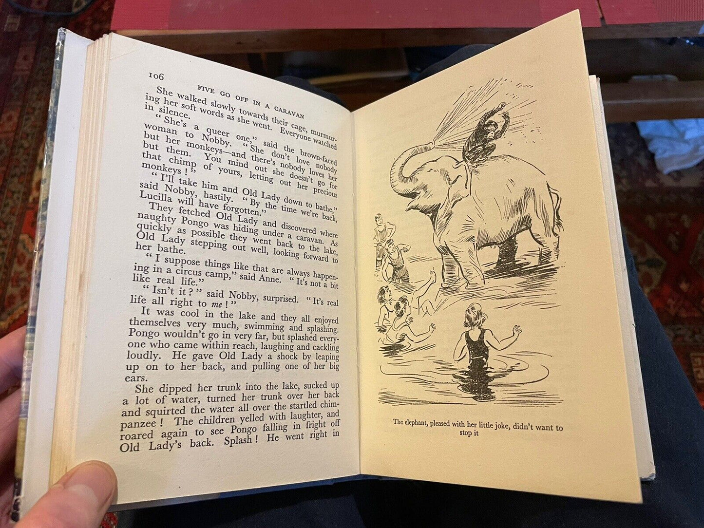 Enid Blyton : Five go off in a Caravan : 1st Edition 1946 : Good Copy