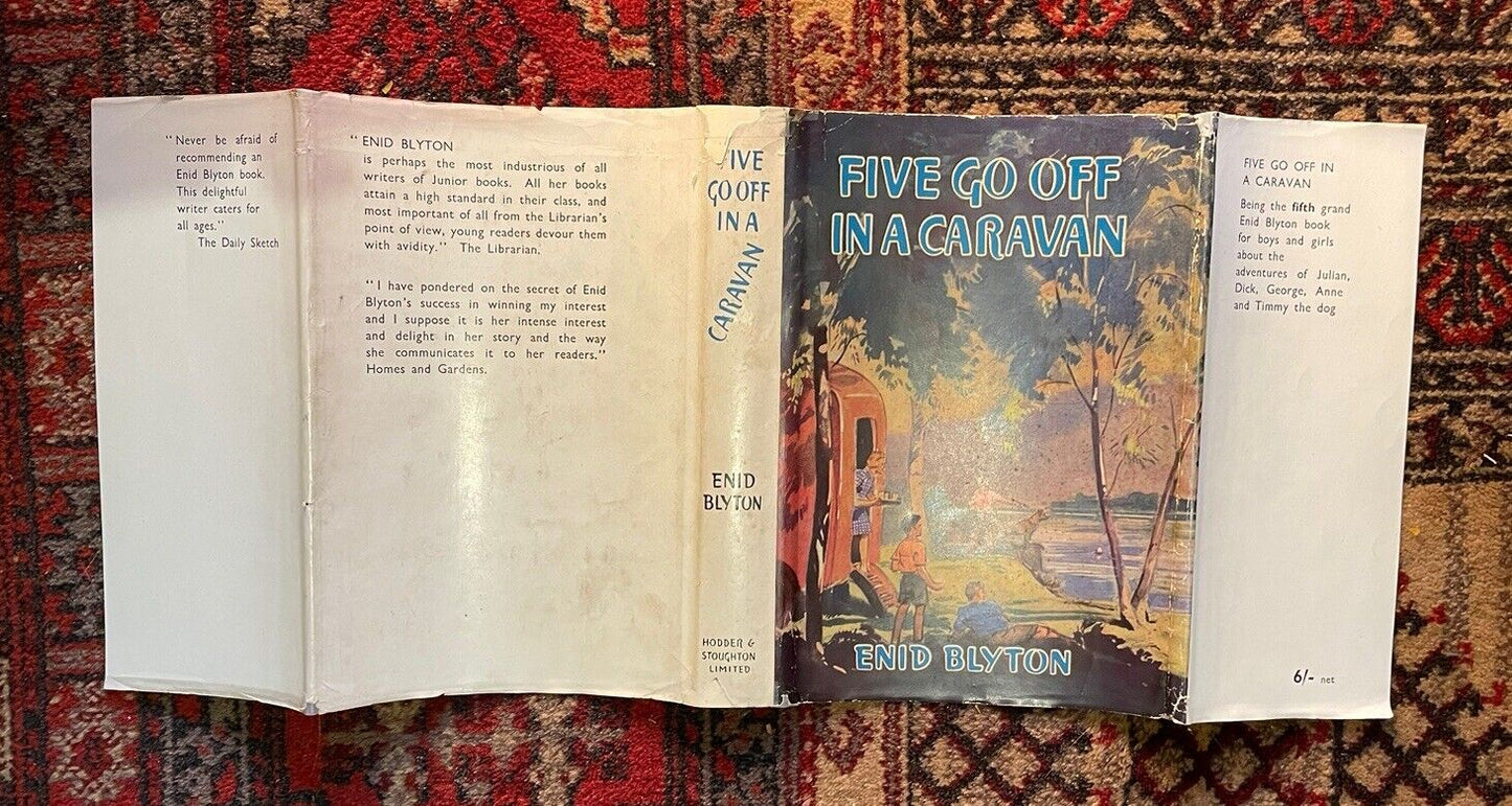Enid Blyton : Five go off in a Caravan : 1st Edition 1946 : Good Copy