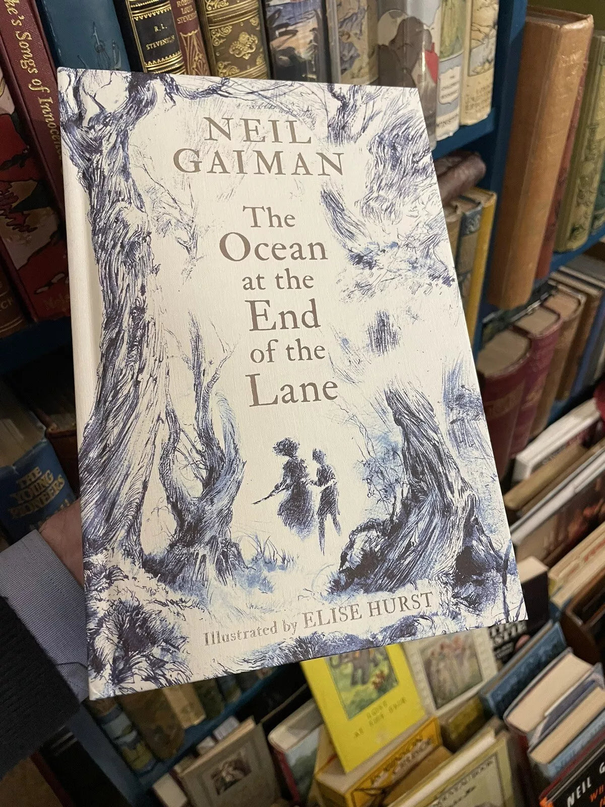 Neil Gaiman : The Ocean at the End of the Lane : Signed & Numbered Slipcase