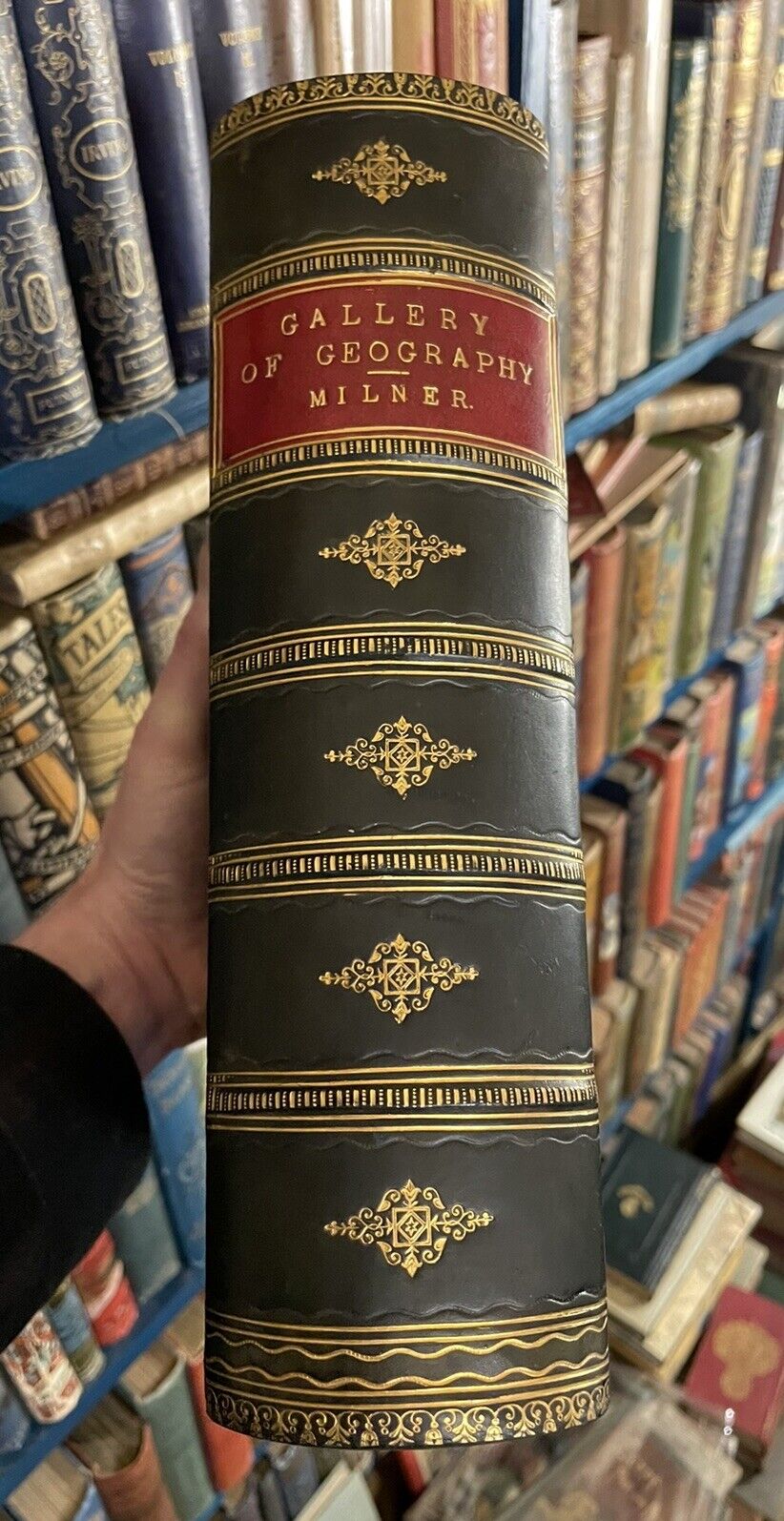 Milner's Gallery of Geography : Pictorial & Descriptive Tour of the World