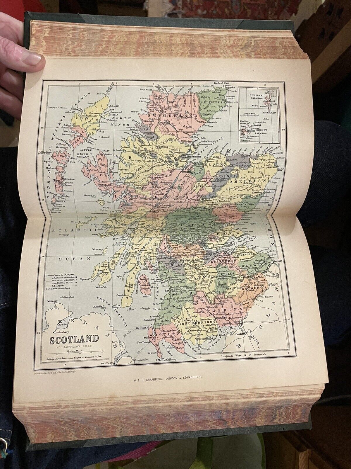 Milner's Gallery of Geography : Pictorial & Descriptive Tour of the World