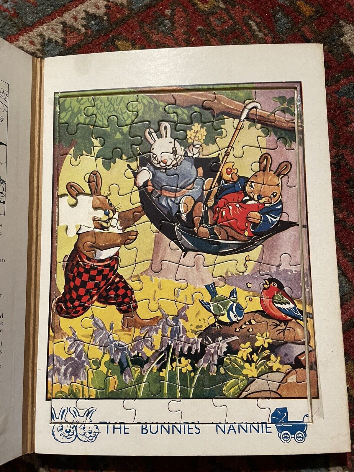 c1938 Robin's Jig-Saw Story Book : 5 Jigsaw Puzzles (Complete) VGC