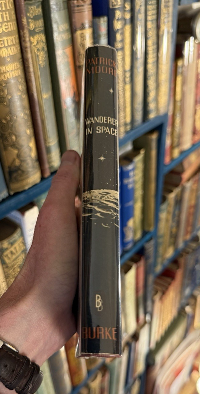 1961 Patrick Moore : Wanderer in Space : 1st Edition : Science Fiction