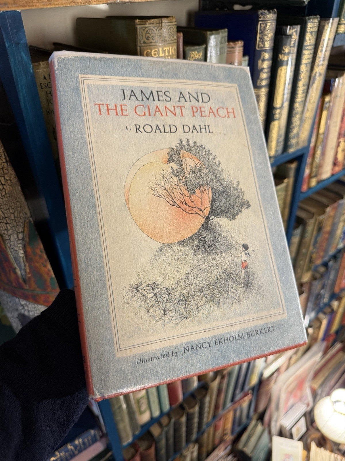 James and the Giant Peach : SIGNED by Tessa Dahl & Roald Dahl : 1st/2nd 1961