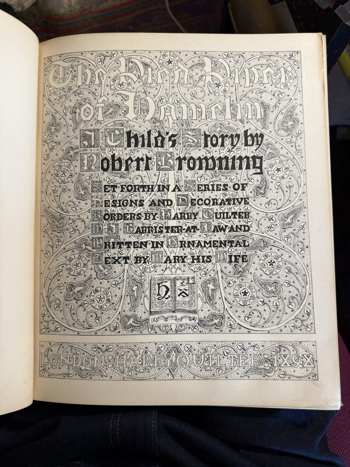 1898 The Pied Piper of Hamelin : Robert Browning : Illustrated by Harry Quilter