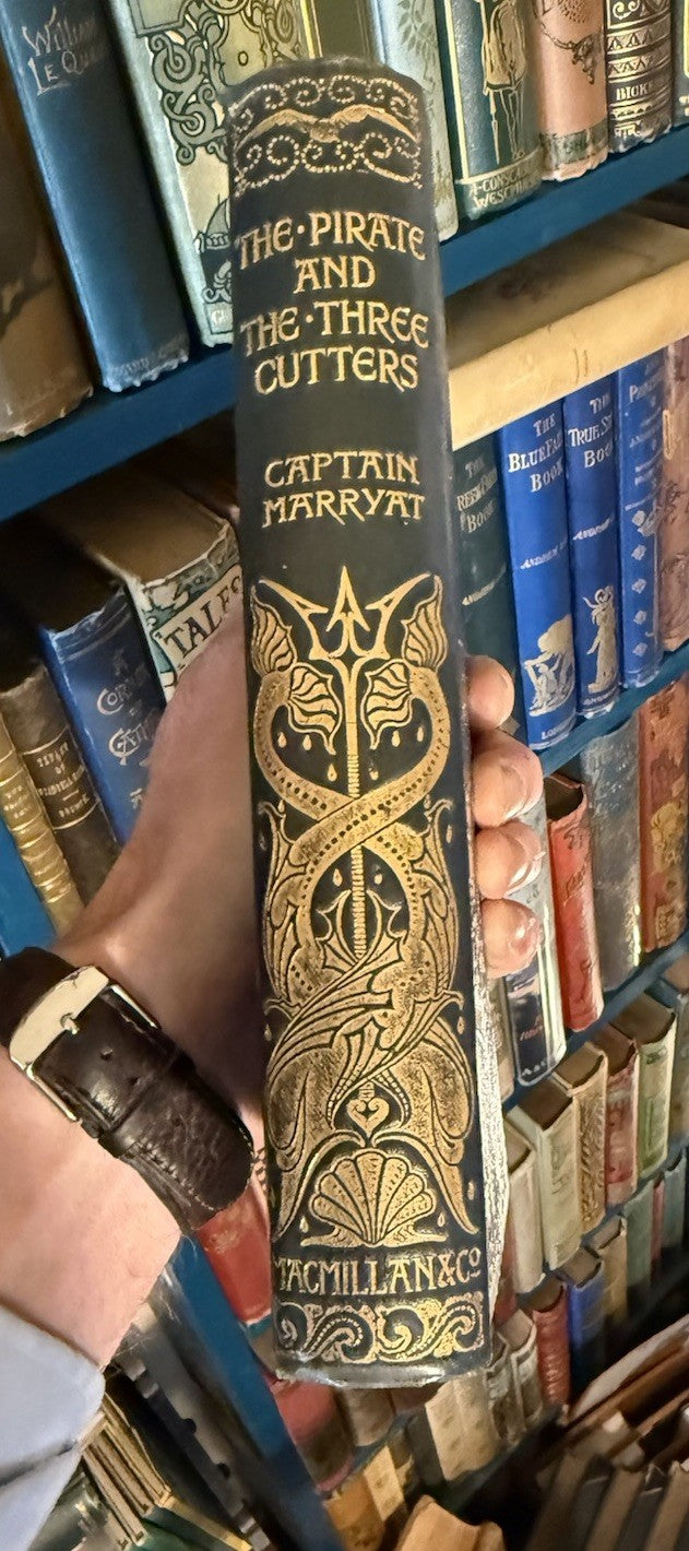 Marryat : The Pirate and the Three Cutters : Turbayne : Macmillan 1897