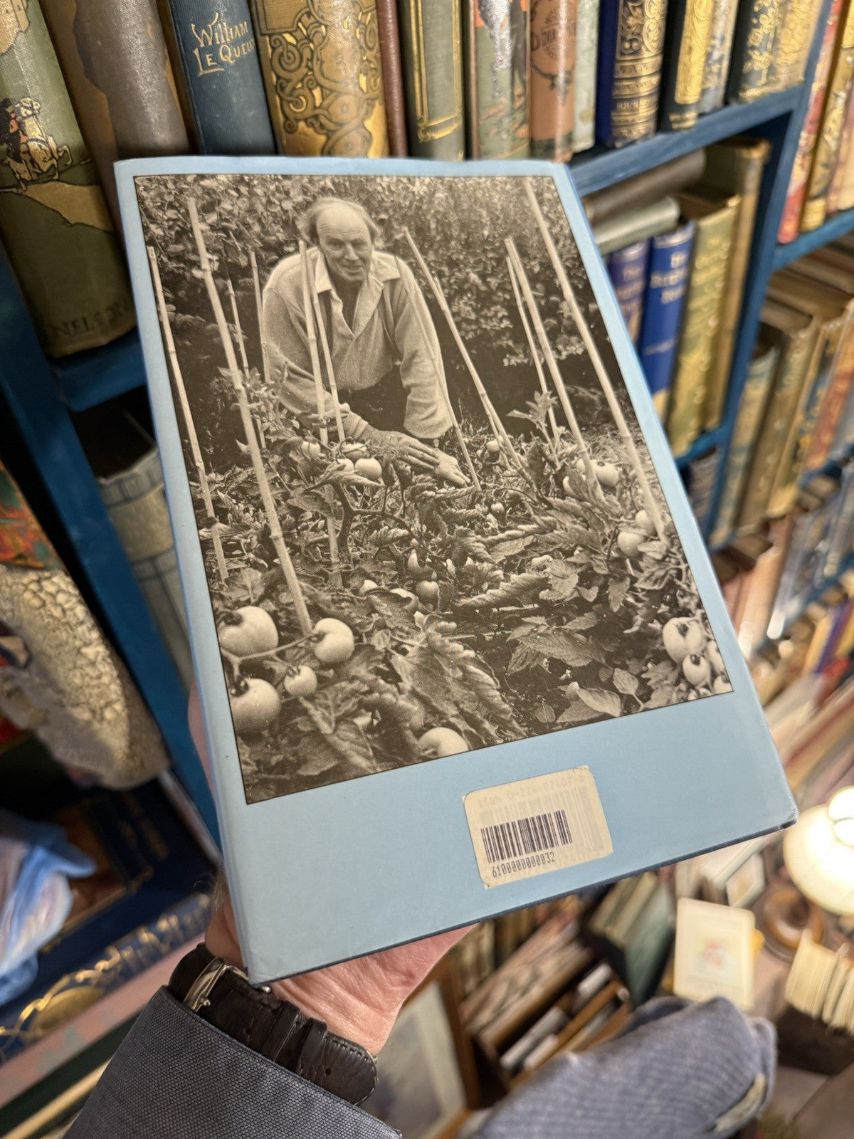 Roald Dahl (SIGNED) Going Solo : FIrst Edition 1986