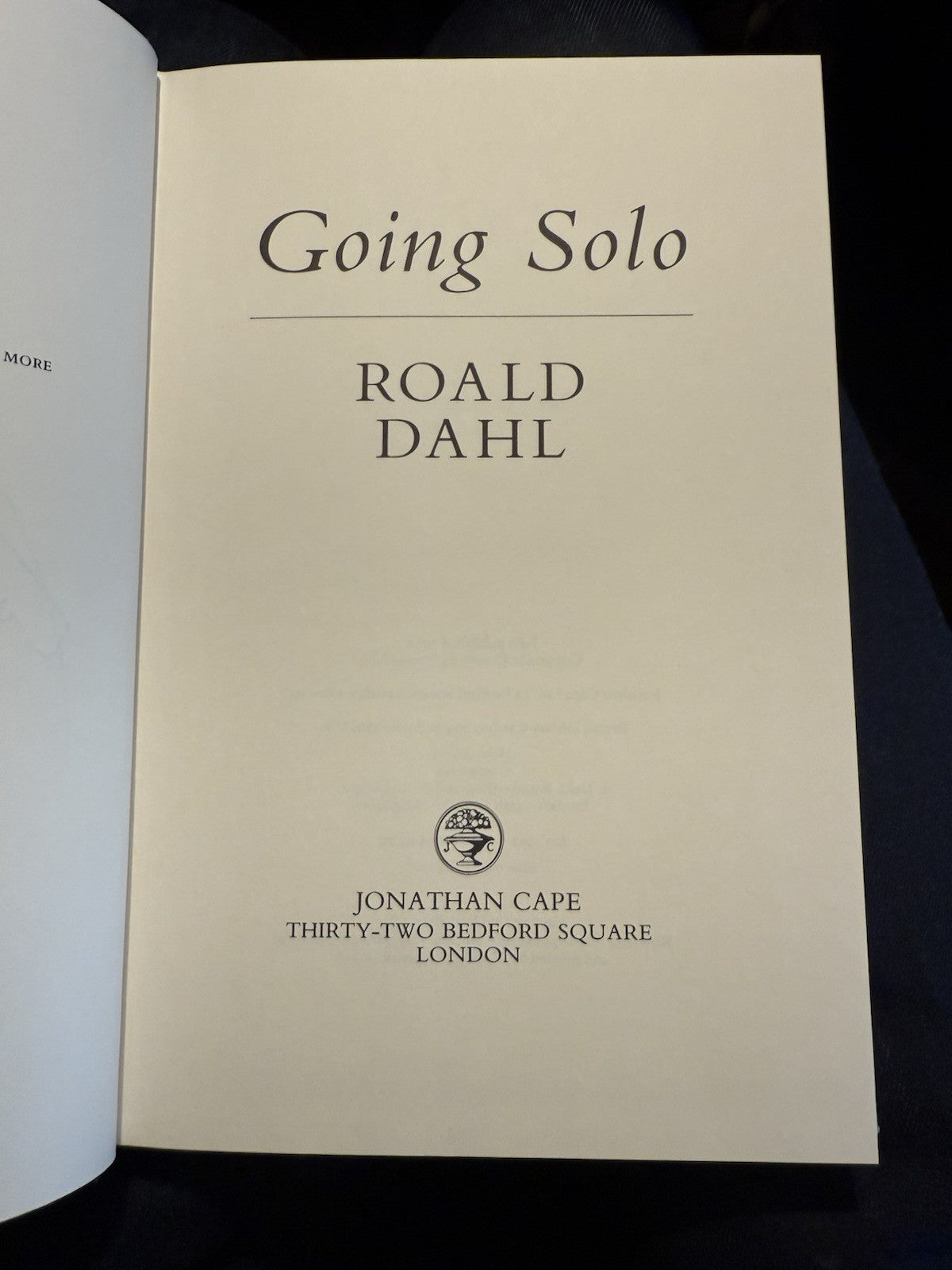Roald Dahl (SIGNED) Going Solo : FIrst Edition 1986
