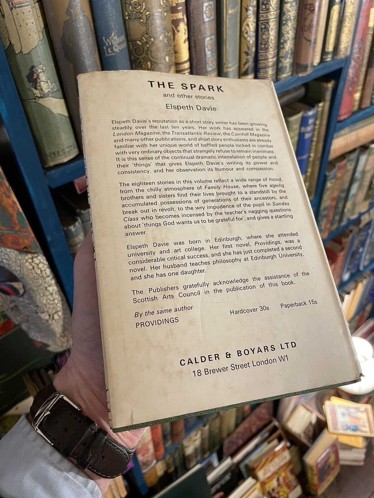 Elspeth Davie : The Spark and Other Stories : 1st UK Edition VGC