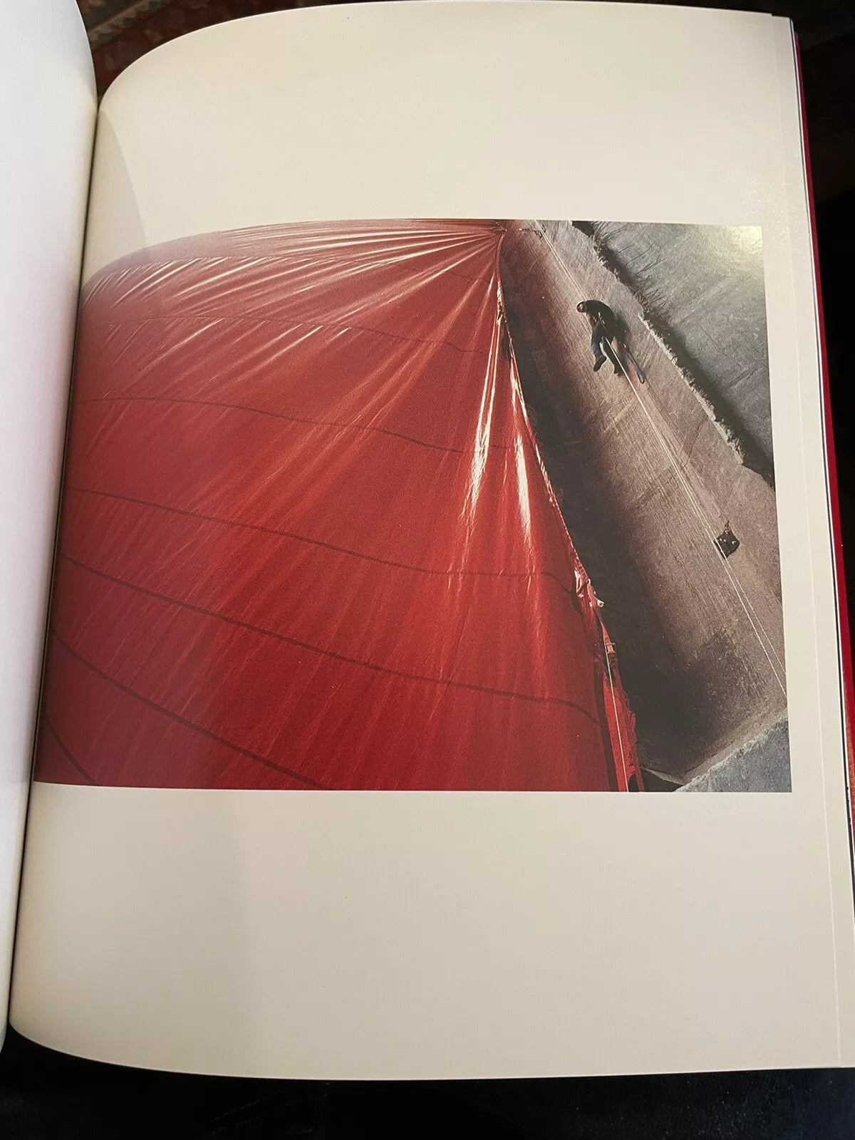 Anish Kapoor : Taratantara : Contemporary Art Installation Baltic Centre 2000