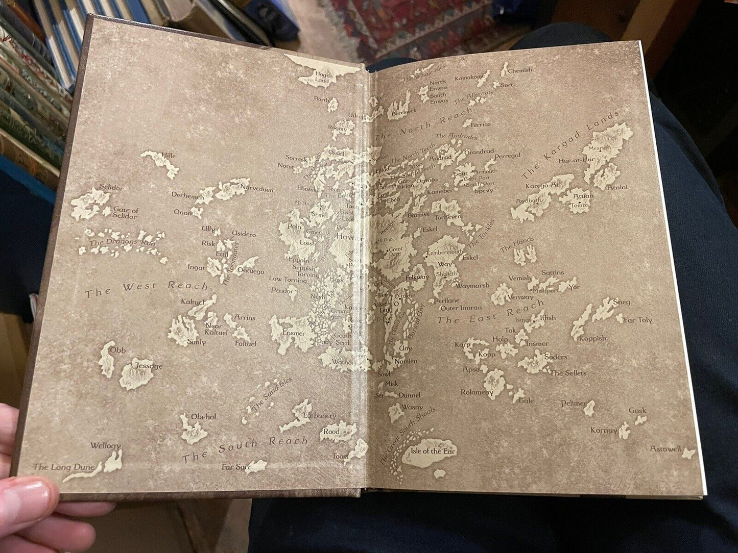 Ursula K. Le Guin : A Wizard of Earthsea : The Folio Society 2018