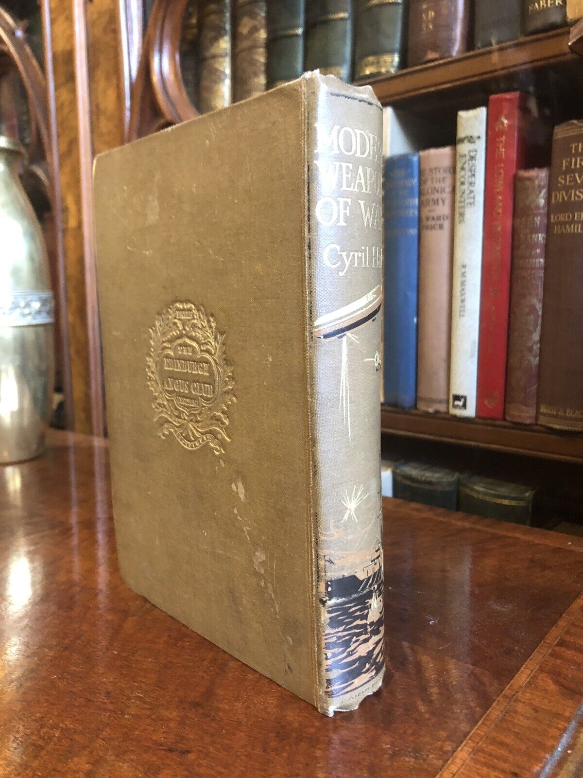 1915 Modern Weapons of War ( WWI ) Military Combat Submarines Guns Mines Battle