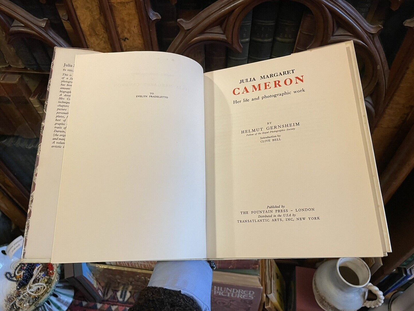 Julia Margaret Cameron ; Her Life and Photographic Work : Photography / 1st 1948