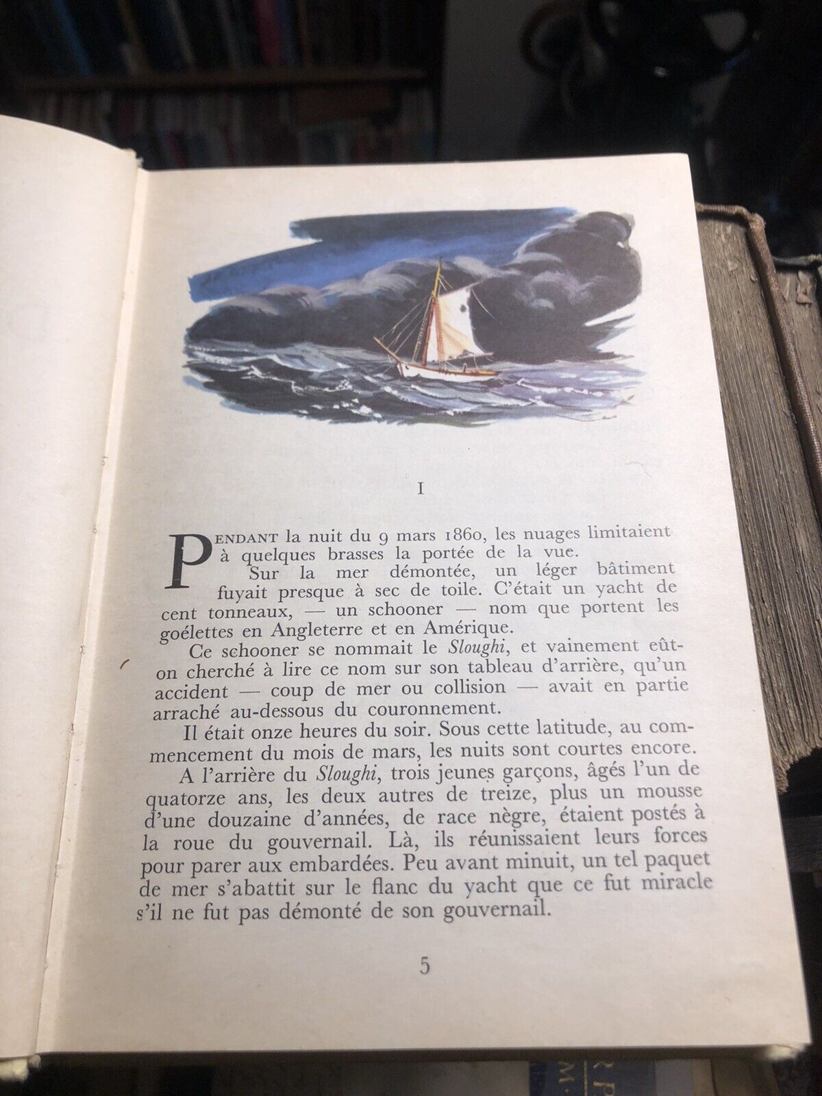 Jules Verne : DEUX ANS DE VACANCES Hachette Edition ILLUSTRATED Hardback 1960