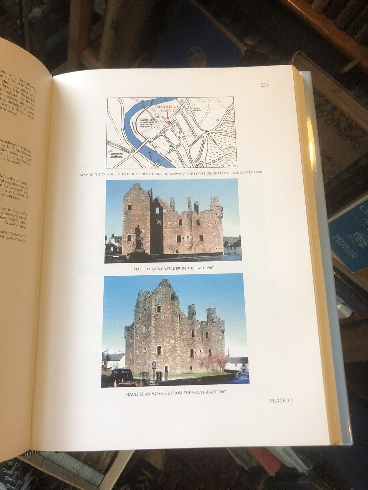 The Border Towers of Scotland 2 Their Evolution & Architecture : Maxwell-Irving