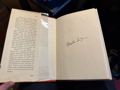 Ursula K. Le Guin (SIGNED) Rocannon's World : HB / DW : 1975