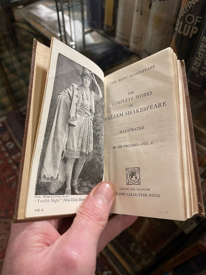 The Bijou William Shakespeare : Complete Works in 6 Volumes