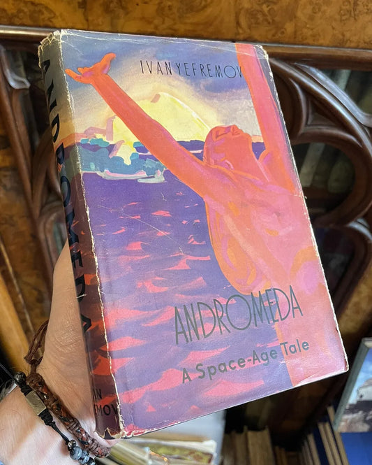 Andromeda - A Space Age Tale : Russian Communist Sci-Fi : Ivan Yefremov 1st 1959