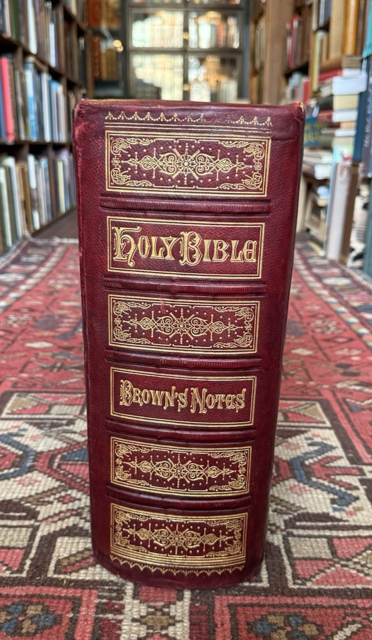 EXQUISITE Large Clasped HOLY BIBLE : Sculpted Boards : 16.4kg : 5.5 Inches Thick