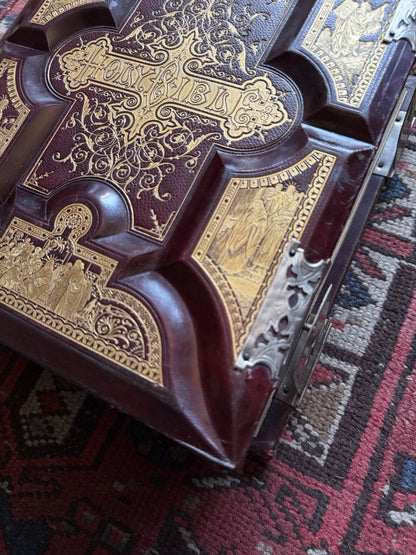 EXQUISITE Large Clasped HOLY BIBLE : Sculpted Boards : 16.4kg : 5.5 Inches Thick