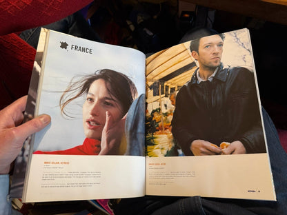 BJORK Magik : DAZED & CONFUSED MAGAZINE MAY 2000