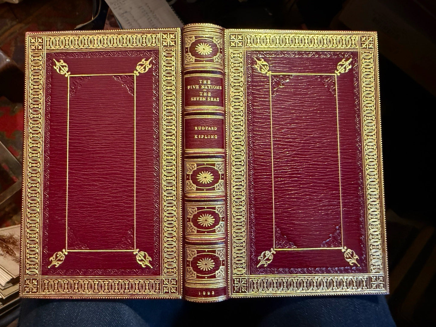 Fore-Edge Painting, Miss C B Currie / Rudyard Kipling : Riviere Fine Binding