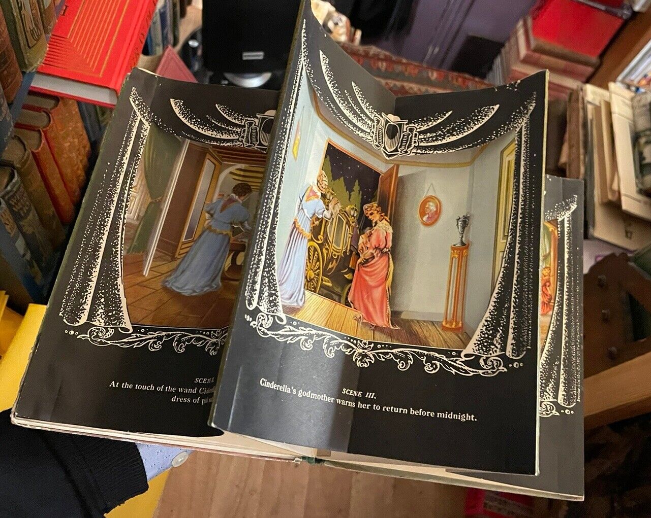 Cinderella Panorama Book : Six Magnificent Scenes : Die Cut Fairy Tales