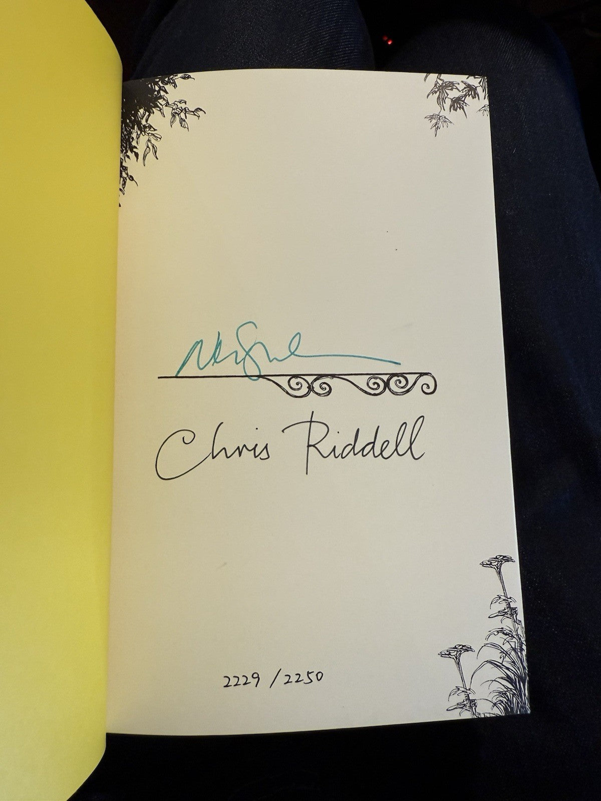 Neil Gaiman : Coraline : Chris Riddell (Double Signed Limited Edition) 2012