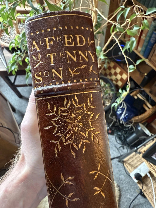 1897 The Complete Works of Alfred Lord Tennyson : Arts & Crafts Bookbinding