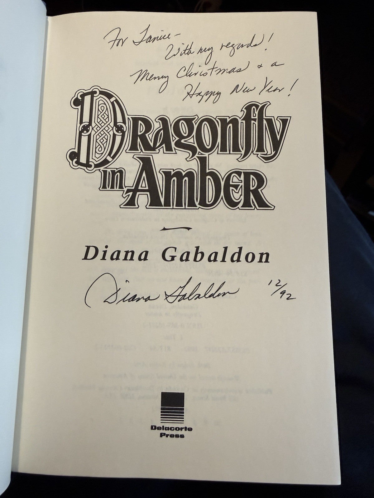 Dragonfly in Amber : Diana Gabaldon (SIGNED) 1st/1st Edition : Outlander Series