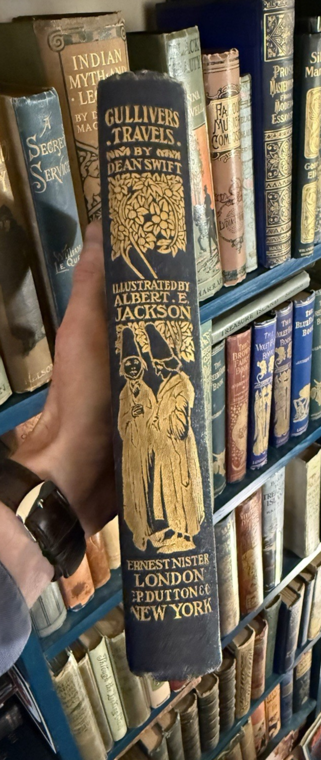 1910 Gulliver's Travels : Jonathan Swift : Illustrated : Adapted for the Young