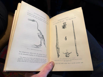1877 Thomas H. Huxley : American Addresses; Lectures on the Study of Biology