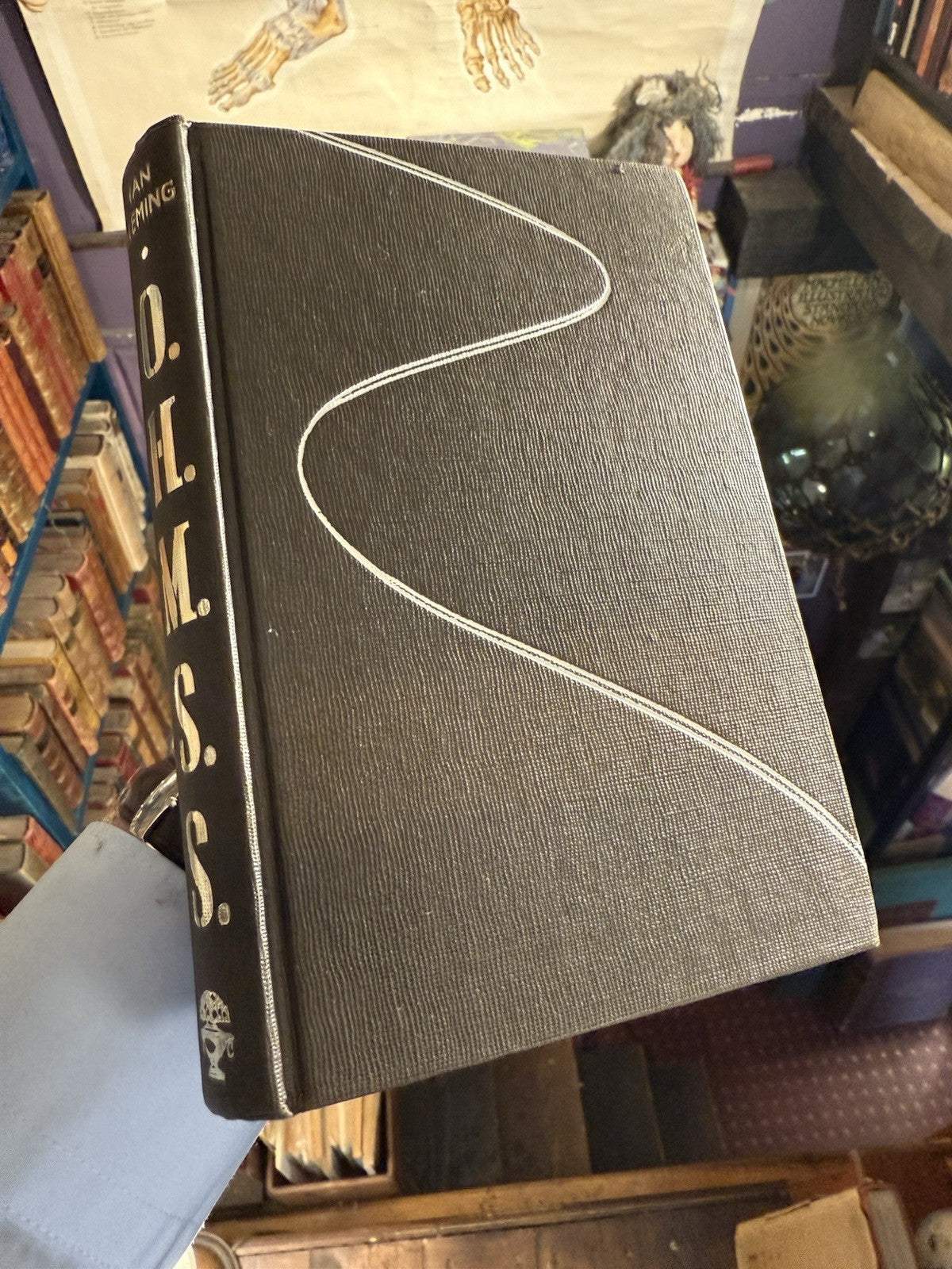 SIGNED by IAN FLEMING + SABLE BASILISK On Her Majestys Secret Service