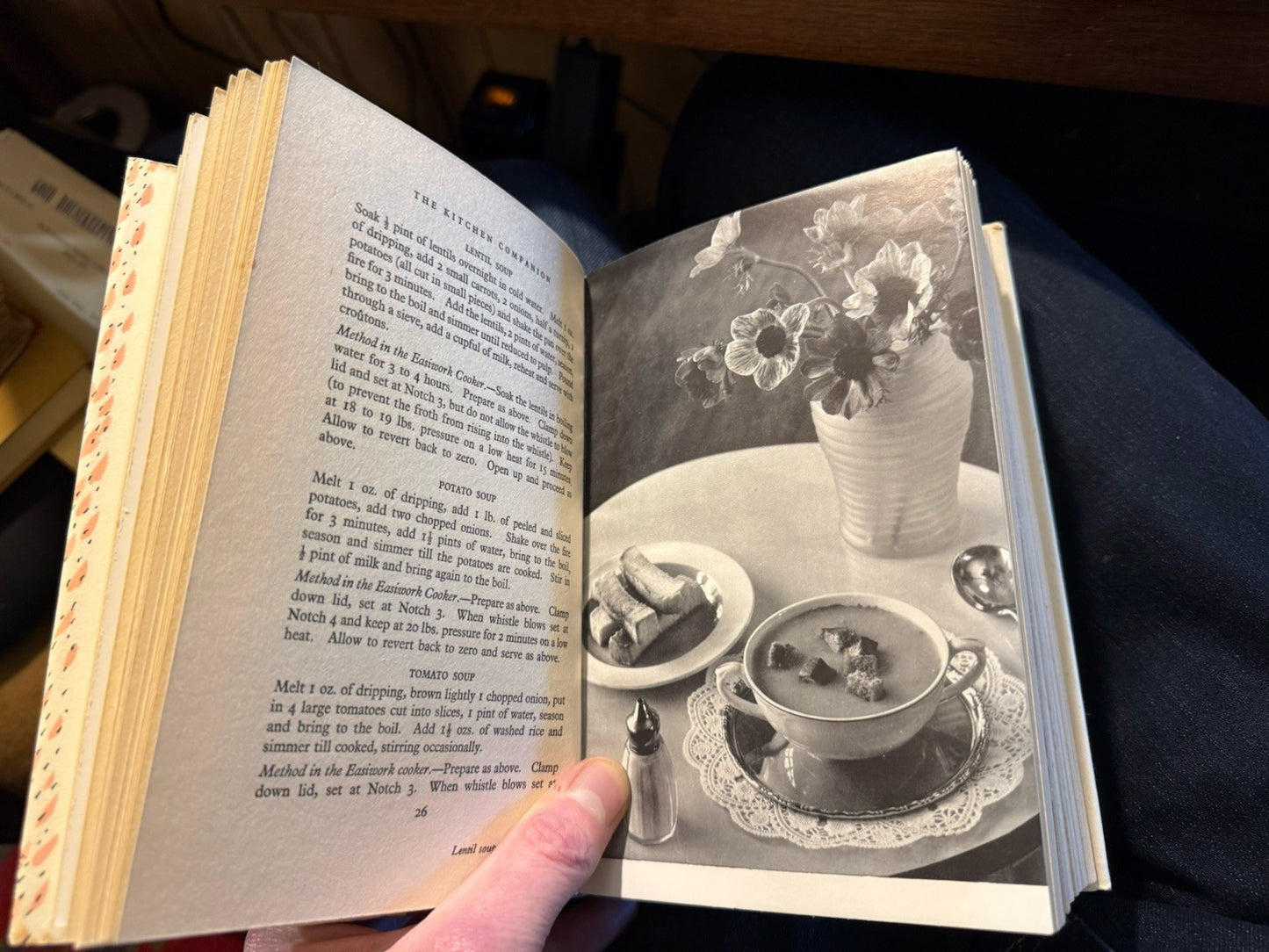 1939 The Kitchen Companion : The Vicomte de Mauduit : Cooking Recipes Cook Book