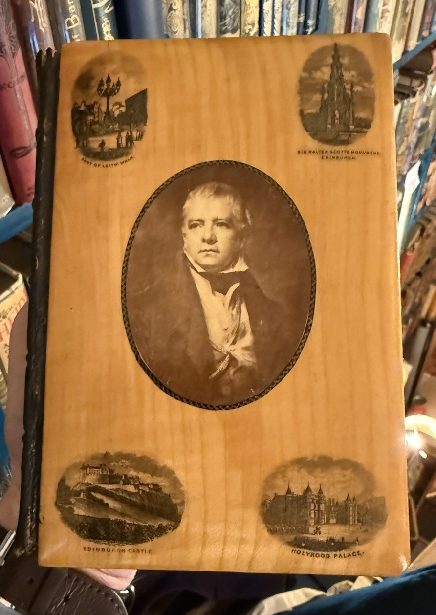 Lady of the Lake : Sir Walter Scott : Mauchline Binding : Wooden Boards 1874