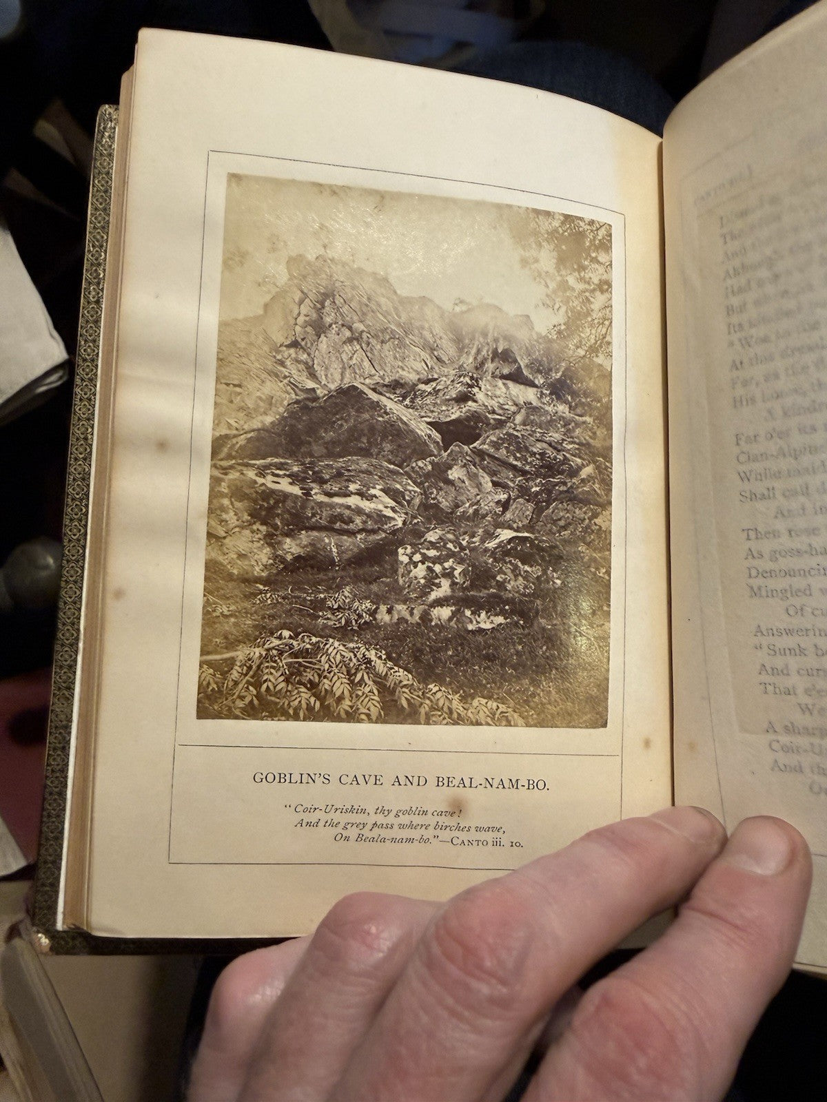 Lady of the Lake : Sir Walter Scott : Mauchline Binding : Wooden Boards 1874