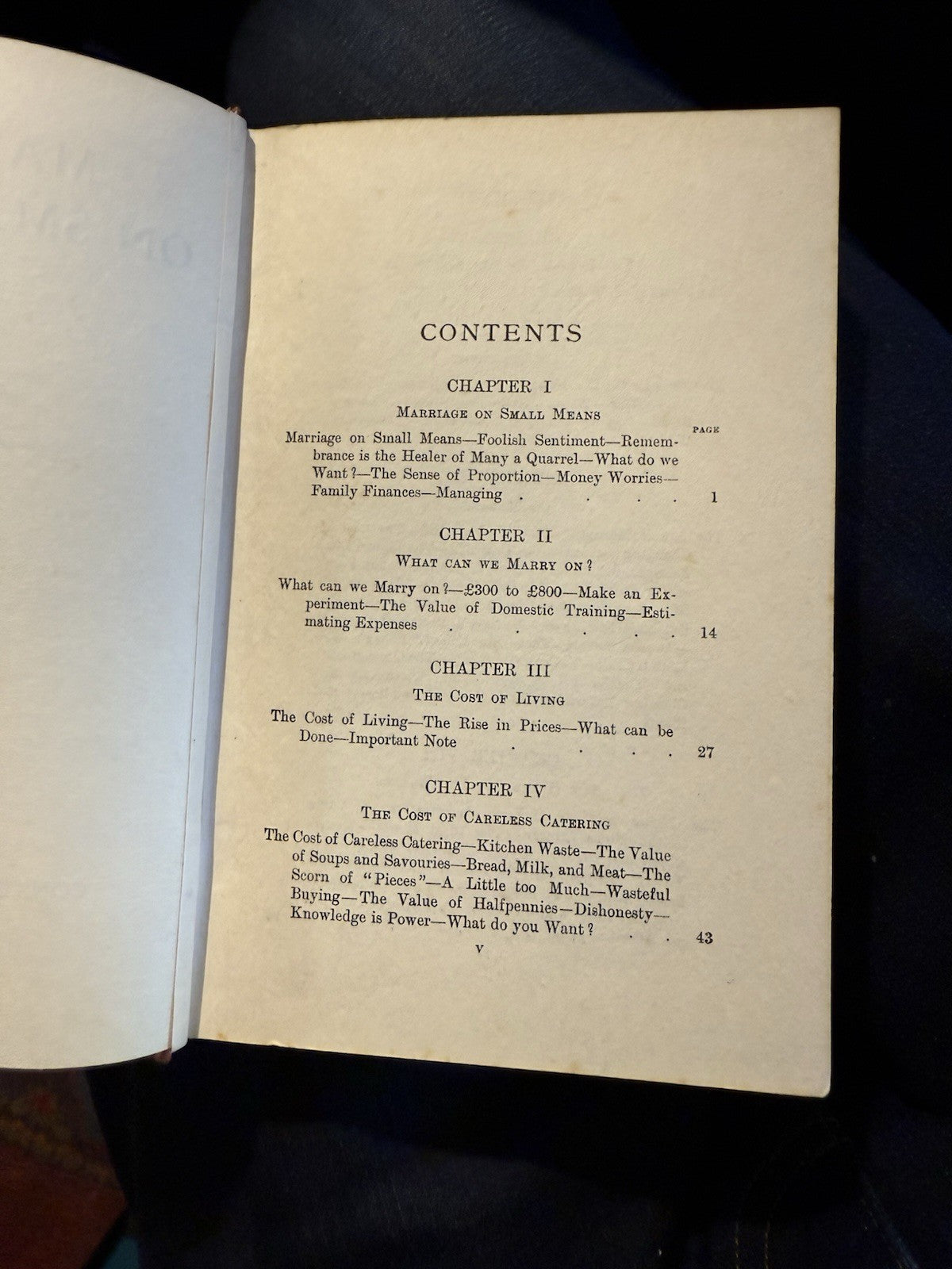 1914 Marriage on Small Means : Mrs C S Peel : WWI : Fianancial Advice / Costs
