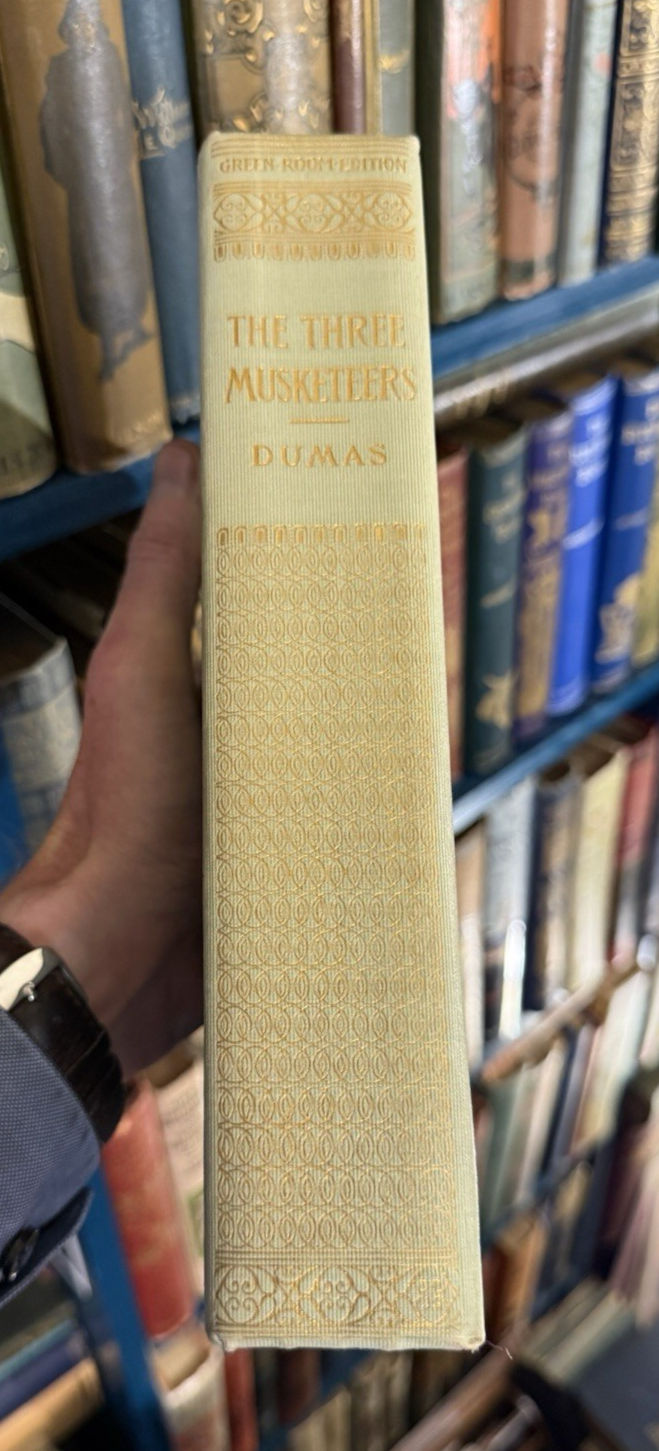 1900 The Three Muskateers : Alexandre Dumas : "Green Room Edition"