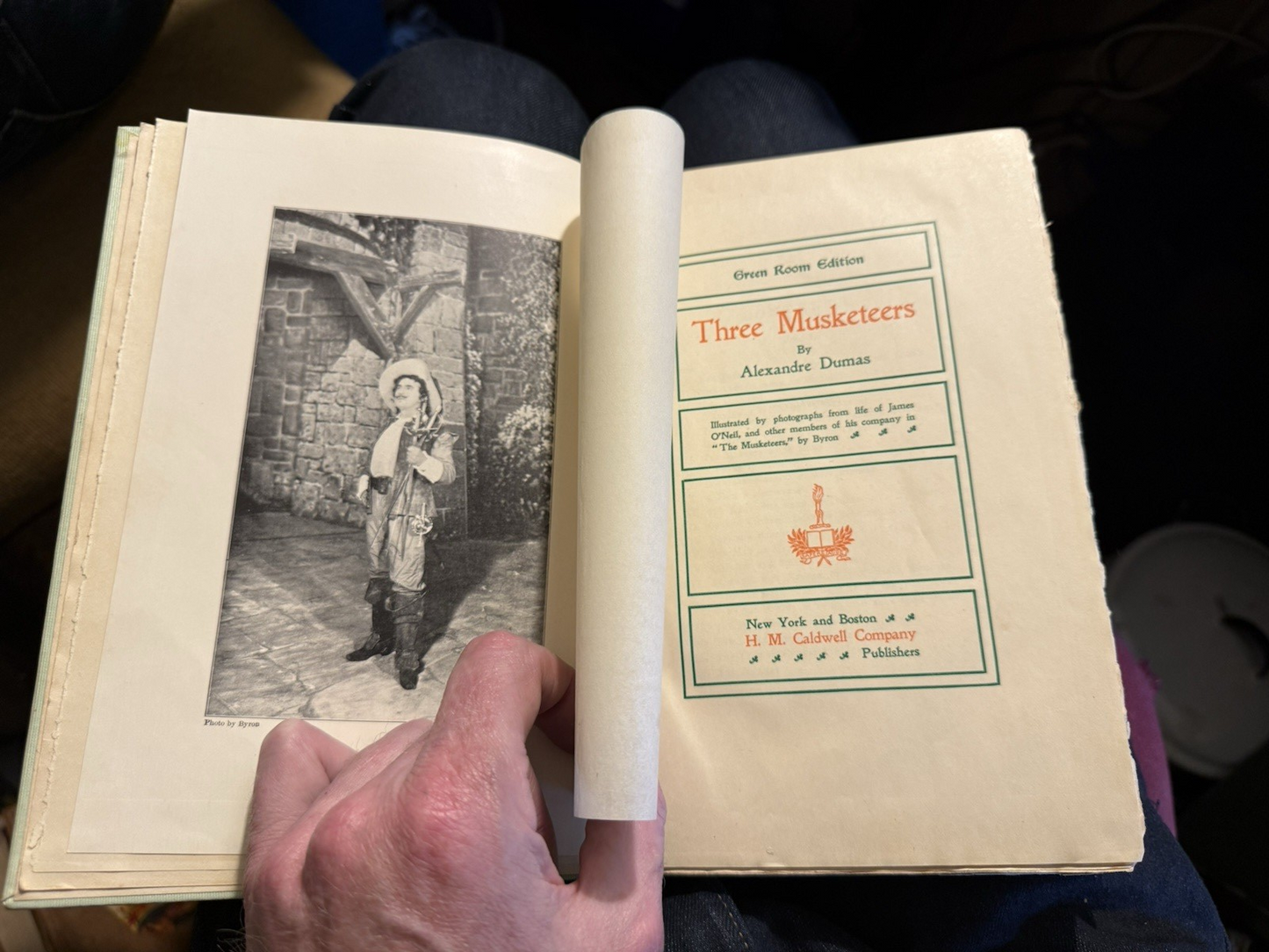 1900 The Three Muskateers : Alexandre Dumas : "Green Room Edition"