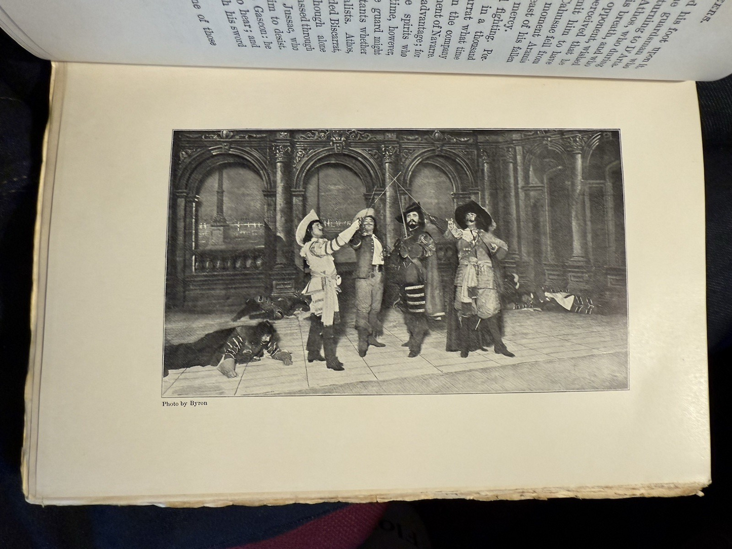 1900 The Three Muskateers : Alexandre Dumas : "Green Room Edition"